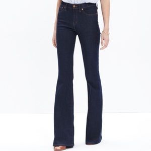 NWT Madewell Flea Market Flare Jeans - Kenner Wash